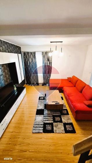 Apartament cu 3 camere de vanzare in zona Central - 2