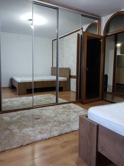 Apartament cu 2 camere decomandat în Doamna Ghica