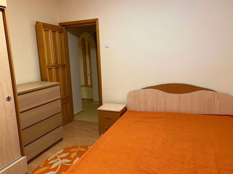 Inchiriez apartament 2 camere decomandat, etaj 2, Lujerului - 4