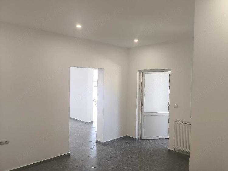 Spațiu comercial, de 100 mp, în Central