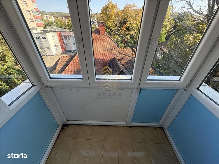 Apartament cu 2 camere semidecomandat în Central
