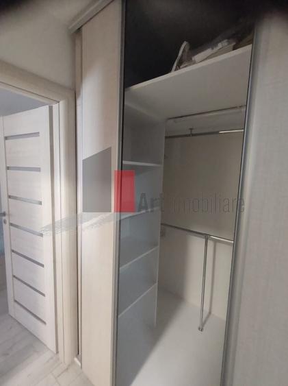 Apartament cu 2 camere semidecomandat, mobilat în Dristor