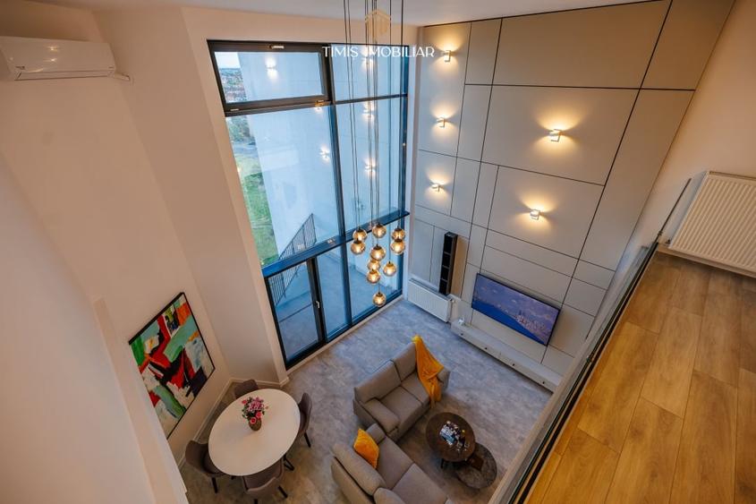 Apartament cu 4 camere decomandat, mobilat în Soarelui