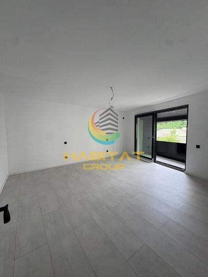 Casă individuală cu 5 camere cu Canalizare în Tineretului