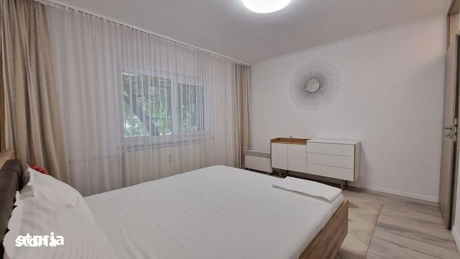 Apartament cu 2 camere decomandat în Tei