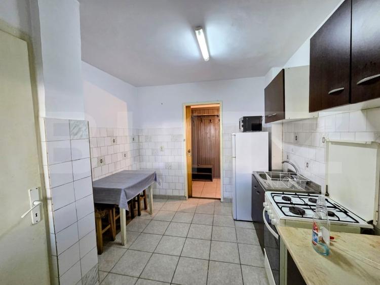Apartament cu 3 camere decomandat, mobilat în Mănăștur