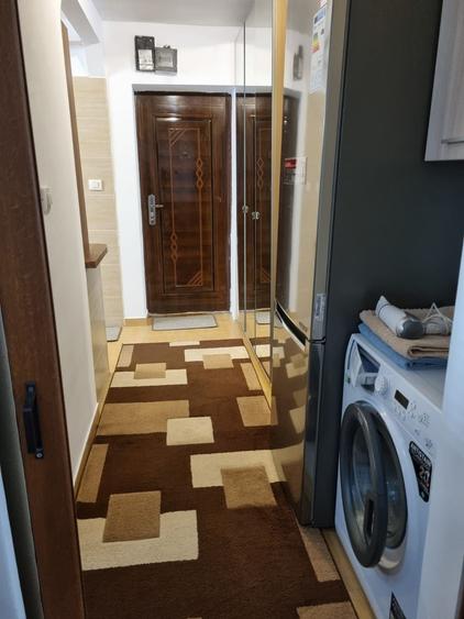 Apartament cu 2 camere decomandat în Ultracentral