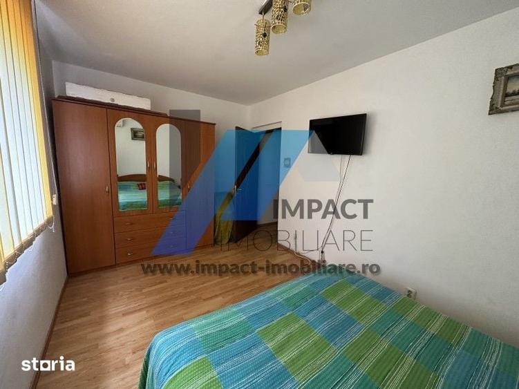 3 camere semidecomandate, Calea Bucuresti - Piata Centrala, etaj1 - 3
