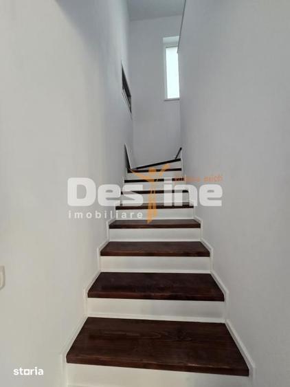 Casă cu 5 camere cu Teren 252 Mp în Valea Lupului