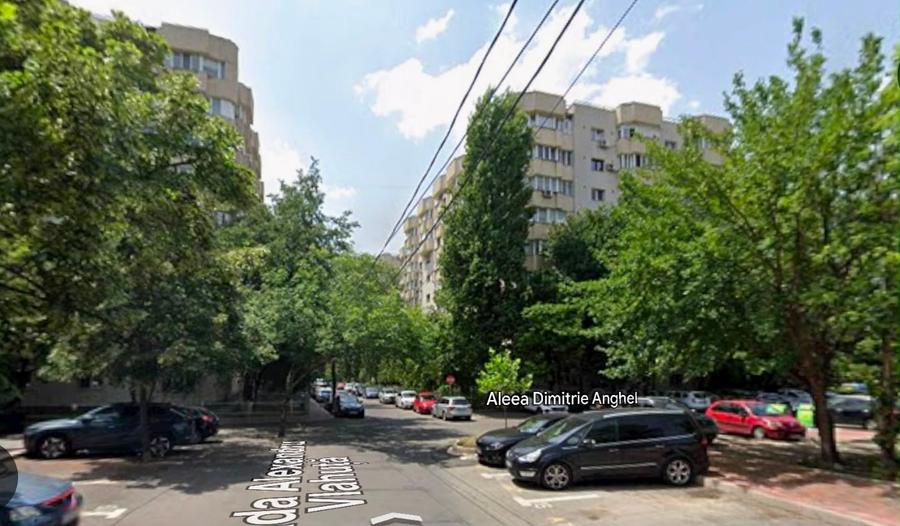 Apartament cu 3 camere decomandat în Unirii