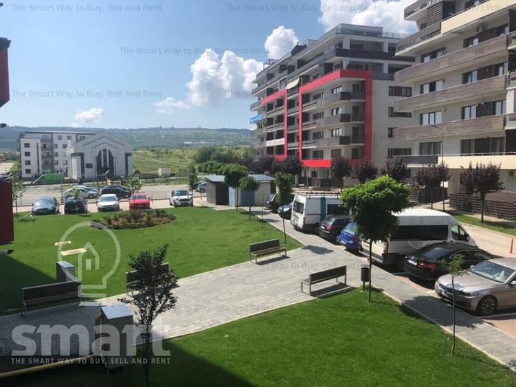 Apartament cu 3 camere semidecomandat în Bună Ziua