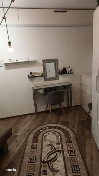 Apartament cu 2 camere decomandat în Siderurgiștilor