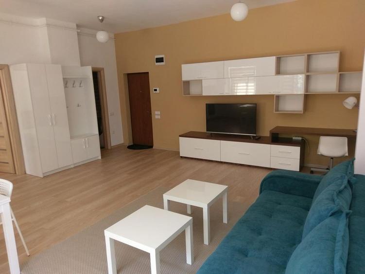 Apartament cu 2 camere semidecomandat, mobilat în Mănăștur