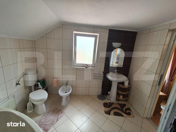 Casă cu 5 camere cu Teren 880 Mp în Oncea