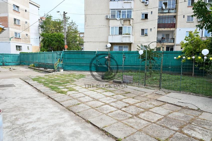 Casă individuală cu 3 camere cu Canalizare în Mihai Bravu