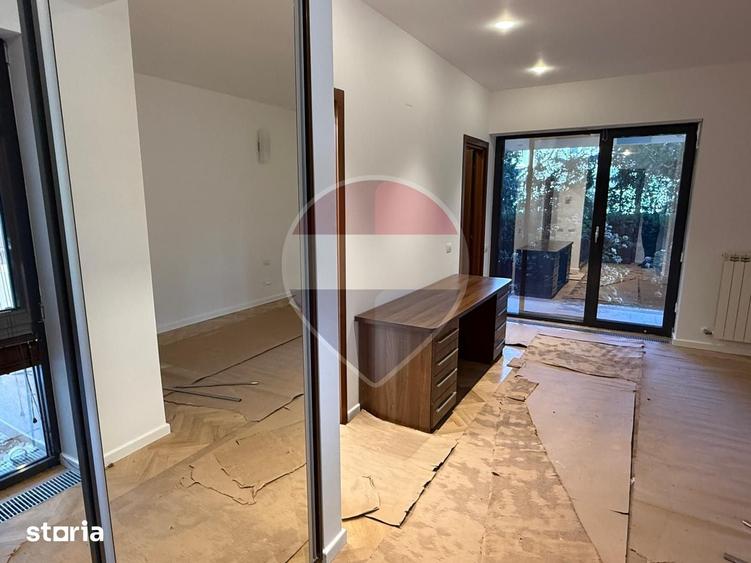 Apartament cu 3 camere în Primăverii