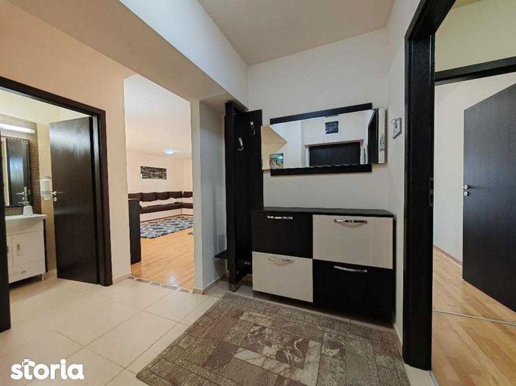 Apartament cu 3 camere, mobilat în Județean
