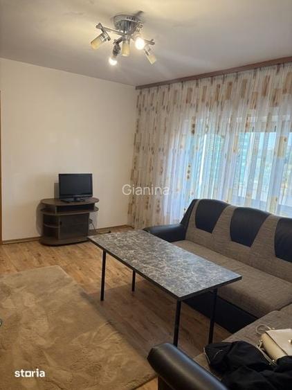 Inchiriez apartament cu 2 camere