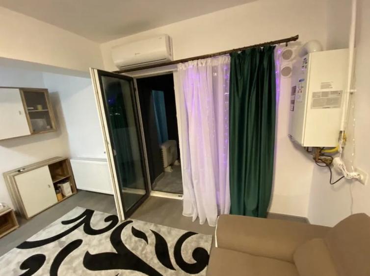 Apartament cu 2 camere semidecomandat în Tătărași