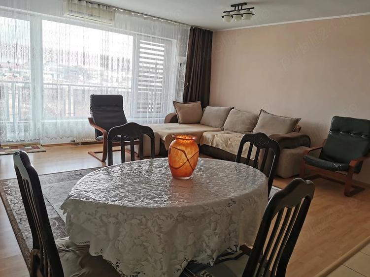 Apartament cu 2 camere decomandat în Craiovei