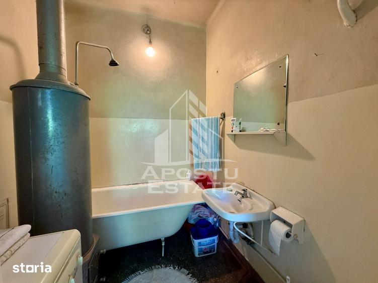 Casă cu 3 camere cu Teren 332 Mp în Baba-Dochia