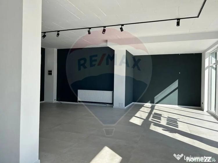 Spațiu comercial, de 111 mp, în Central