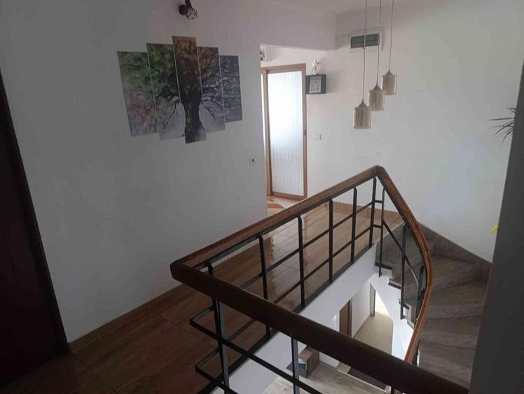 Apartament cu 2 camere decomandat în Cetate