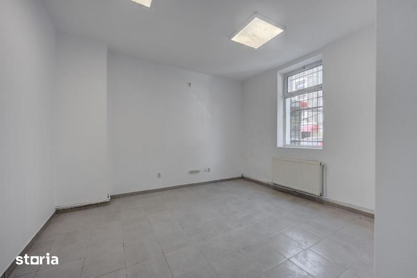 Spațiu comercial, de 51 mp, în Pieptănari