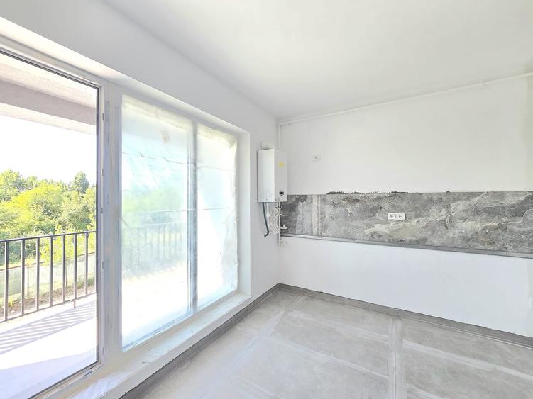 Apartament cu 2 camere decomandat în Ozana