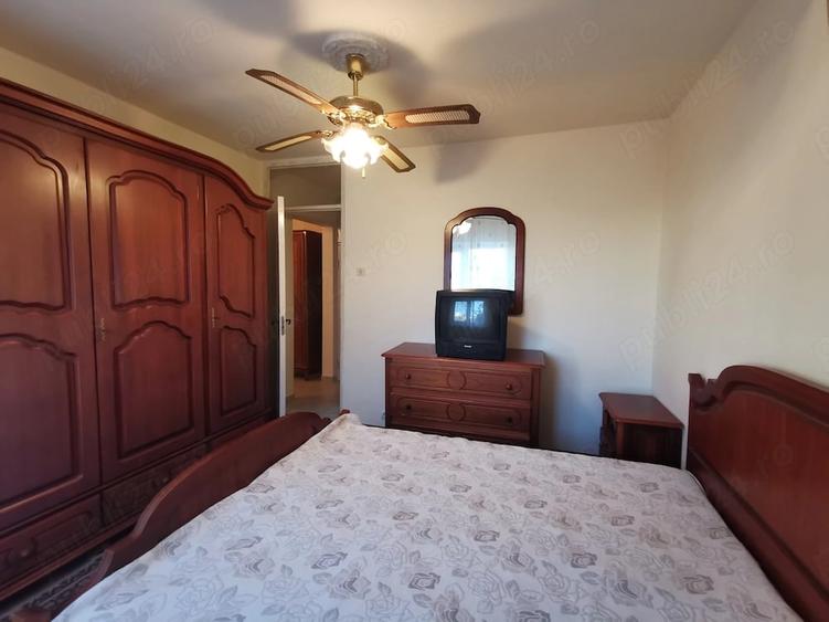 Apartament cu 2 camere decomandat în 1 Mai