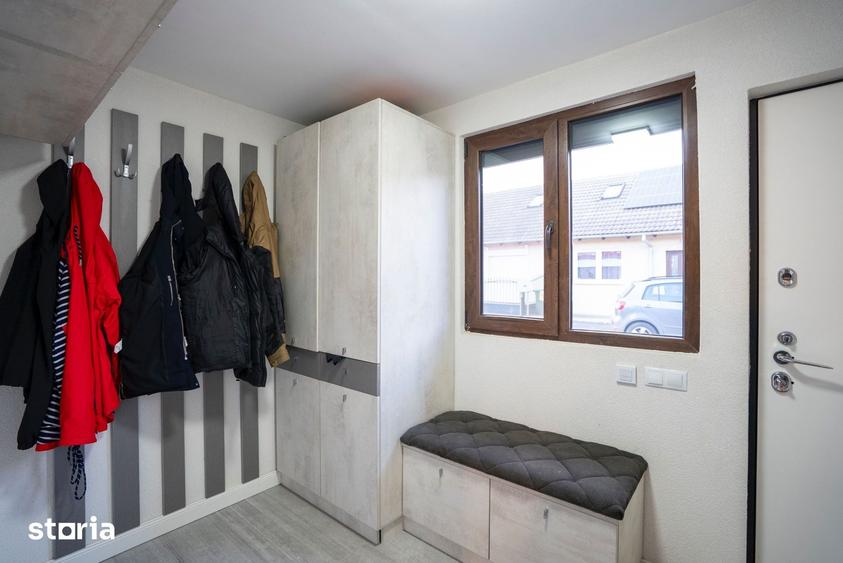 Casă cu 4 camere cu Teren 360 Mp în Nojorid