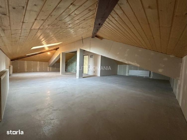 Casa de vanzare, 377 mp, 1.338 mp teren, zona Strejnic