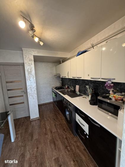 Apartament cu 2 camere decomandat în Radu Negru