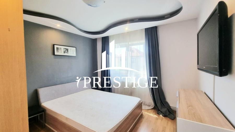 Apartament cu 3 camere decomandat, mobilat în Calea Dumbrăvii