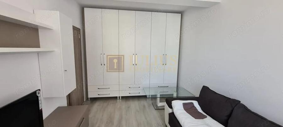 Apartament cu 3 camere decomandat în Spitalul Județean