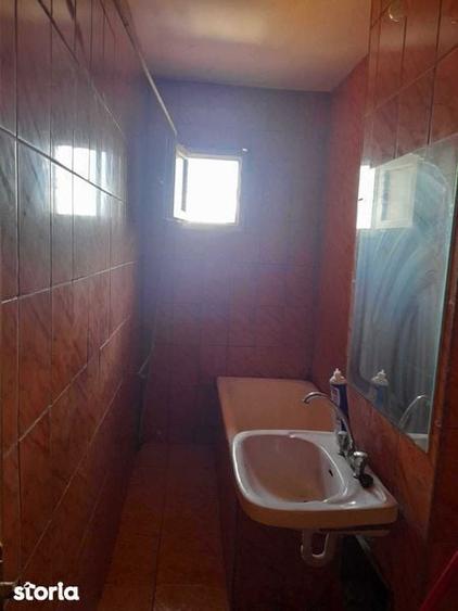 Apartament cu 4 camere decomandat în Țiglina 1