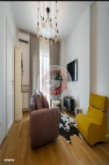 Apartament cu 4 camere decomandat în Centrul Istoric