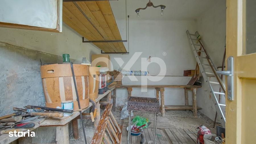 Casă cu 5 camere cu Teren 355 Mp în Schei