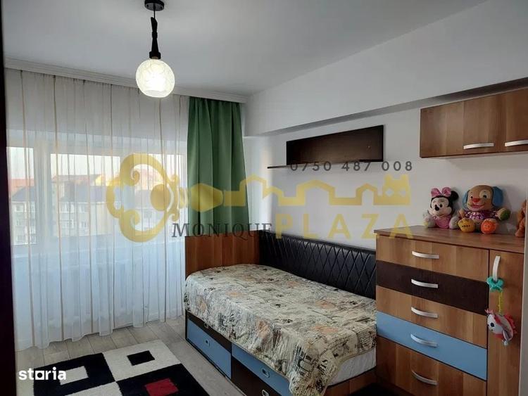 Apartament cu 4 camere în Cotu