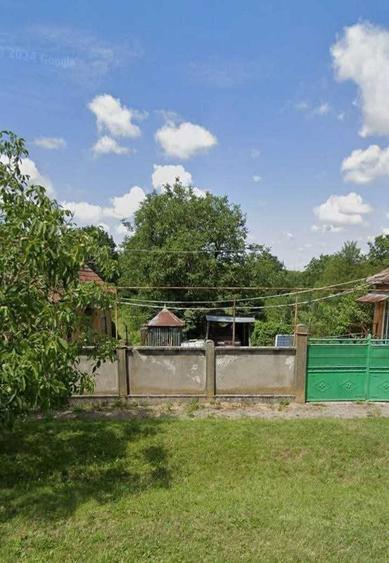 Casă cu 4 camere în Măderat
