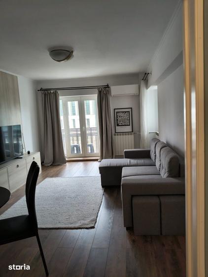 Apartament cu 2 camere decomandat, mobilat în Centrul Civic