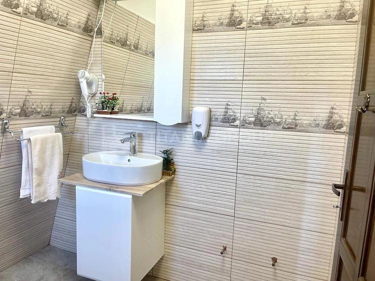 Casă cu 1 camere cu Teren 1480 Mp în Moieciu