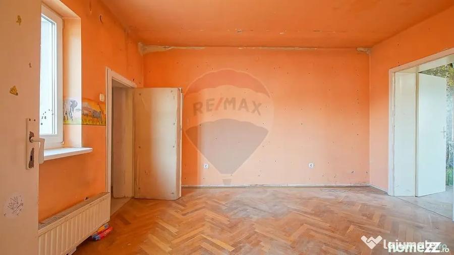 Apartament cu 2 camere decomandat în 13 Decembrie