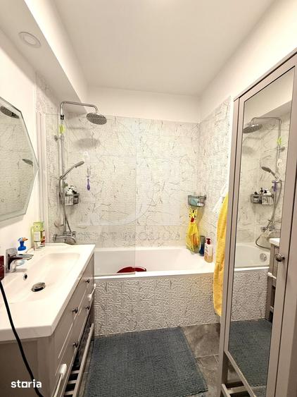 Apartament cu 3 camere în Florești