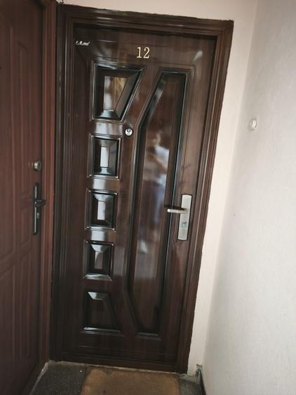 Apartament cu 2 camere semidecomandat în Exterior Vest