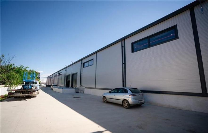 Spațiu industrial, de 2,600 mp, în Afumați