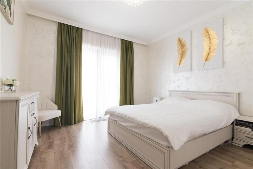 Casă cu 4 camere cu Teren 490 Mp în Aeroport