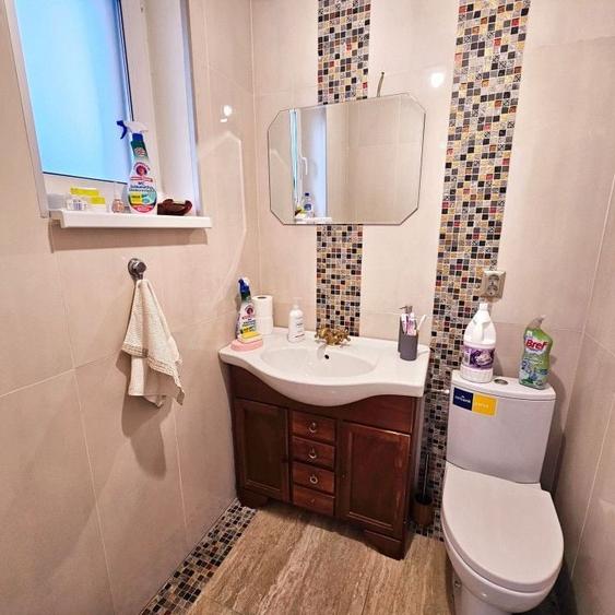 Casă individuală cu 5 camere cu Canalizare în Mănăștur