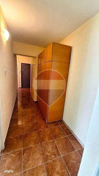 Apartament cu 3 camere de vanzare Rhova/str.Telita - 9