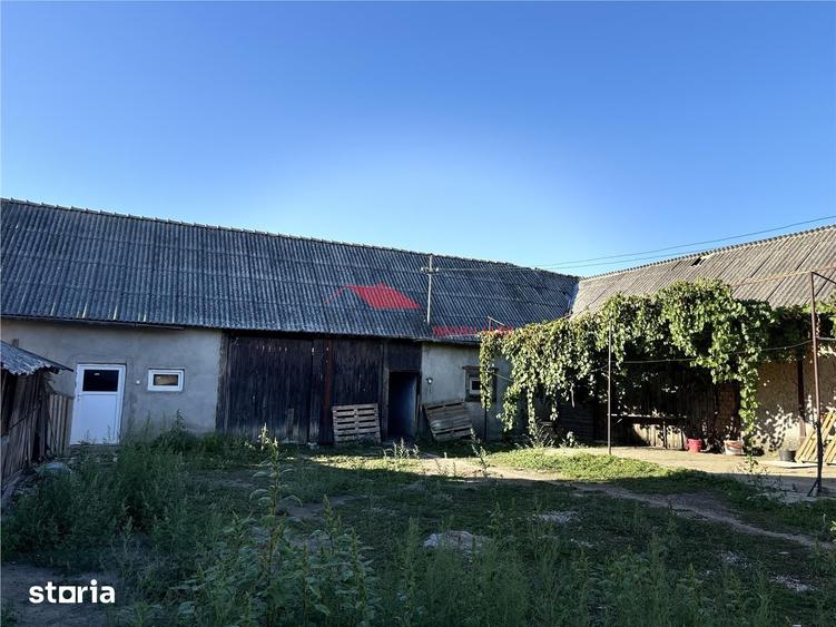 Casă cu 3 camere cu Teren 3500 Mp în Nimigea